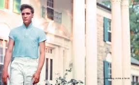 Elvis in front of home